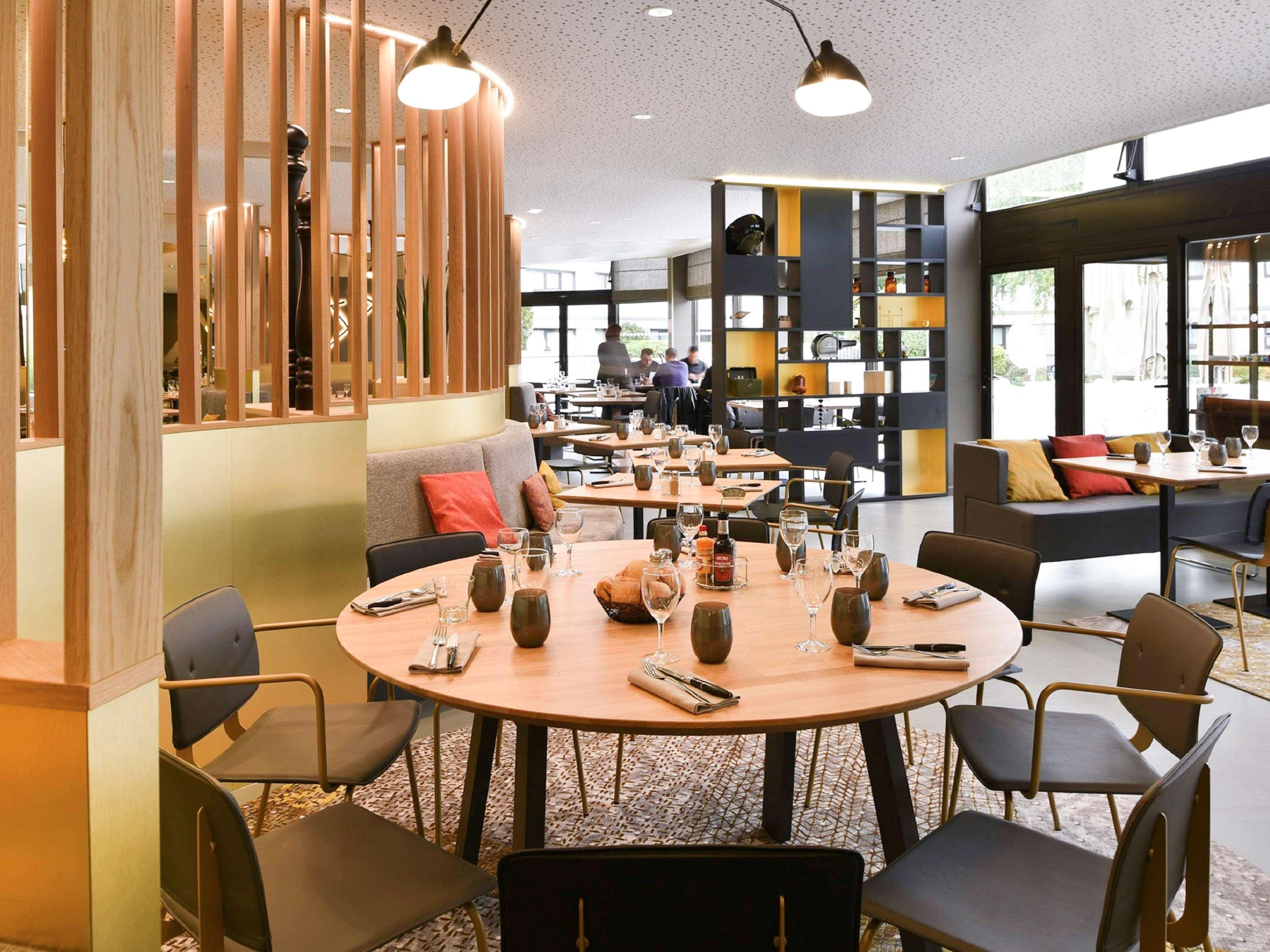 Novotel Marne La Vallee Коллежьен Экстерьер фото
