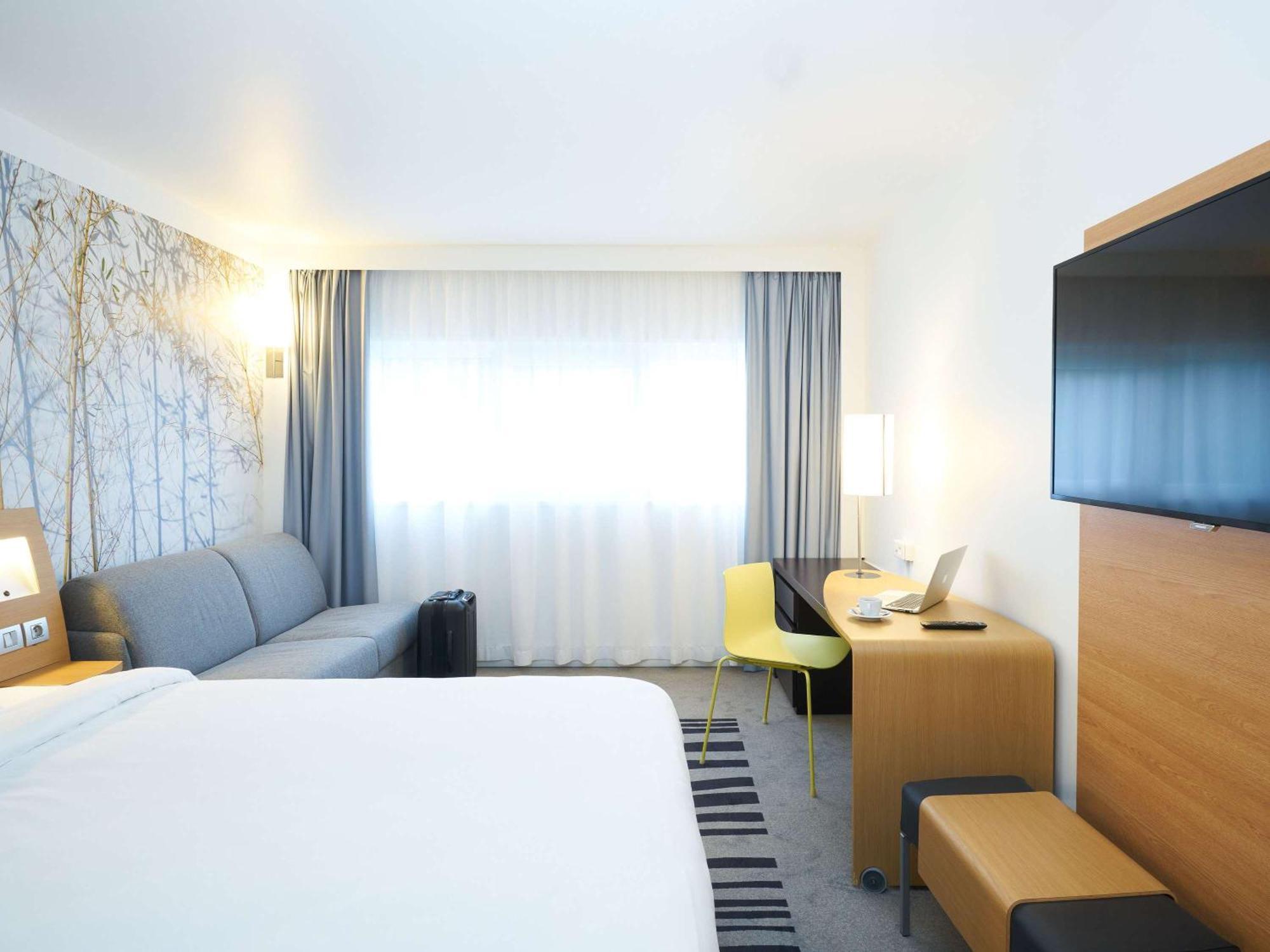 Novotel Marne La Vallee Коллежьен Экстерьер фото